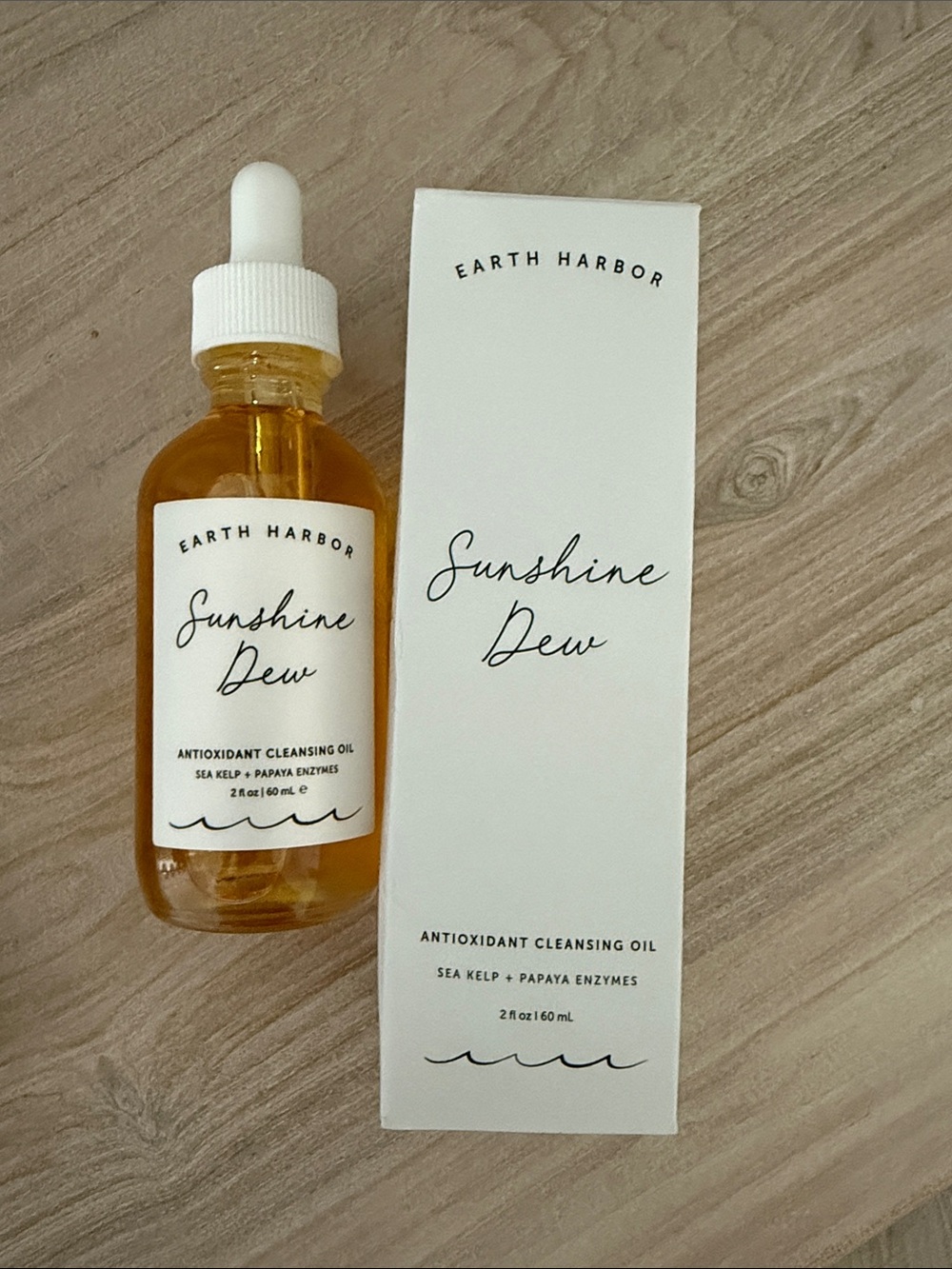 NWT Earth Harbor Sunshine Dew Antioxidant Cleansing Oil